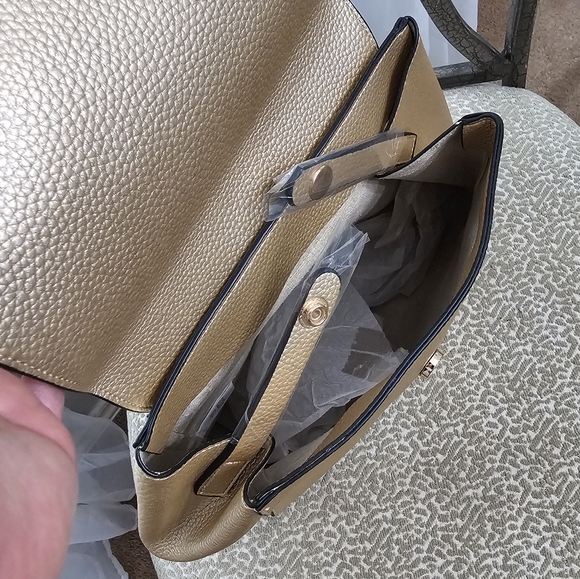 "Karma" Gold Backpack - Picture 4 of 4